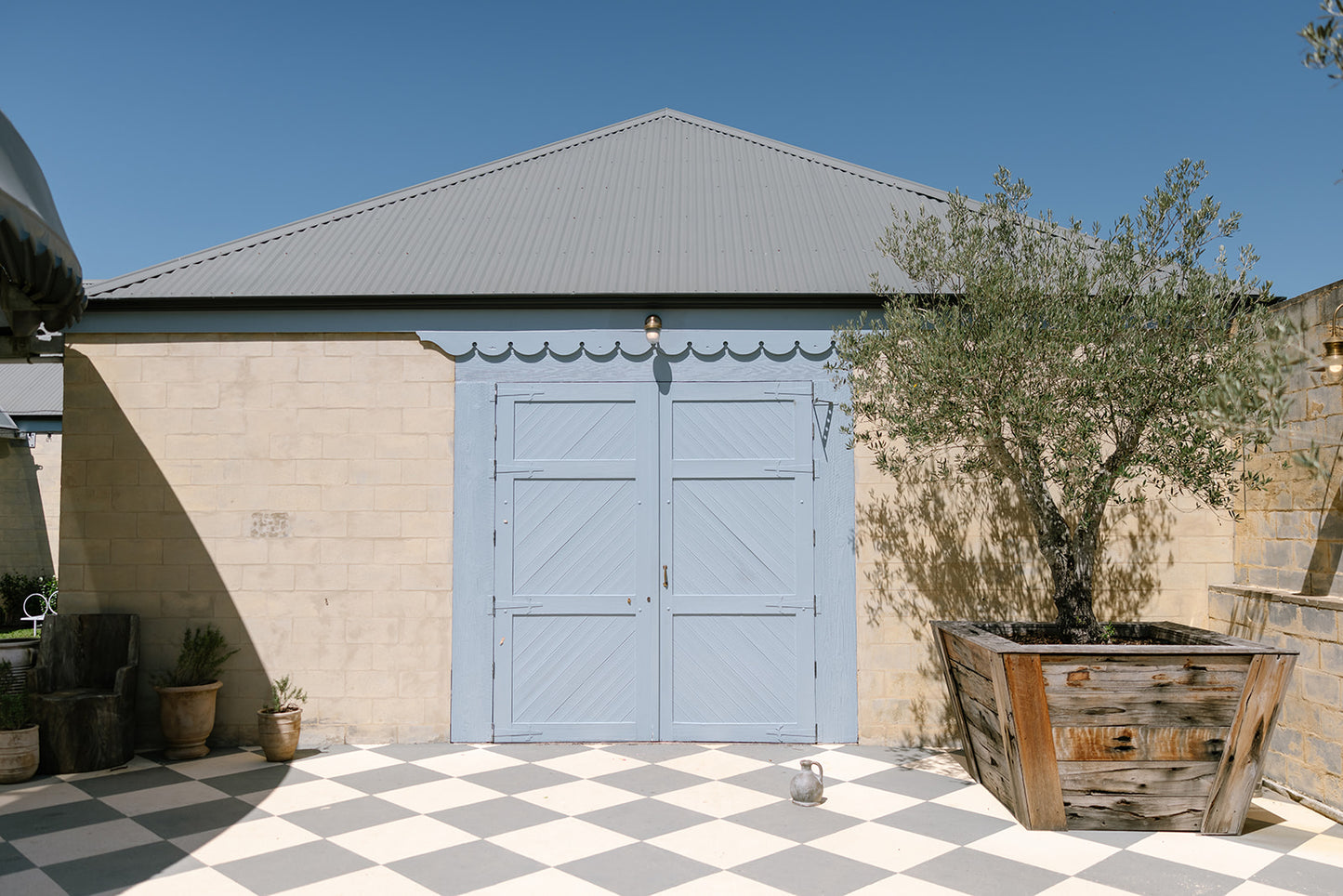 Luxury Floral Painting Workshop THE SIENNA - Prudence De Marchi