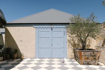 Luxury Floral Painting Workshop THE SIENNA - Prudence De Marchi