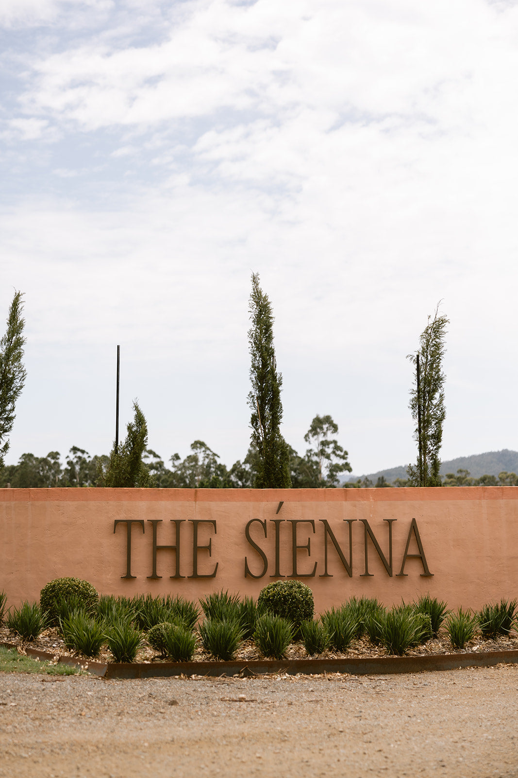 Luxury Floral Painting Workshop THE SIENNA - Prudence De Marchi