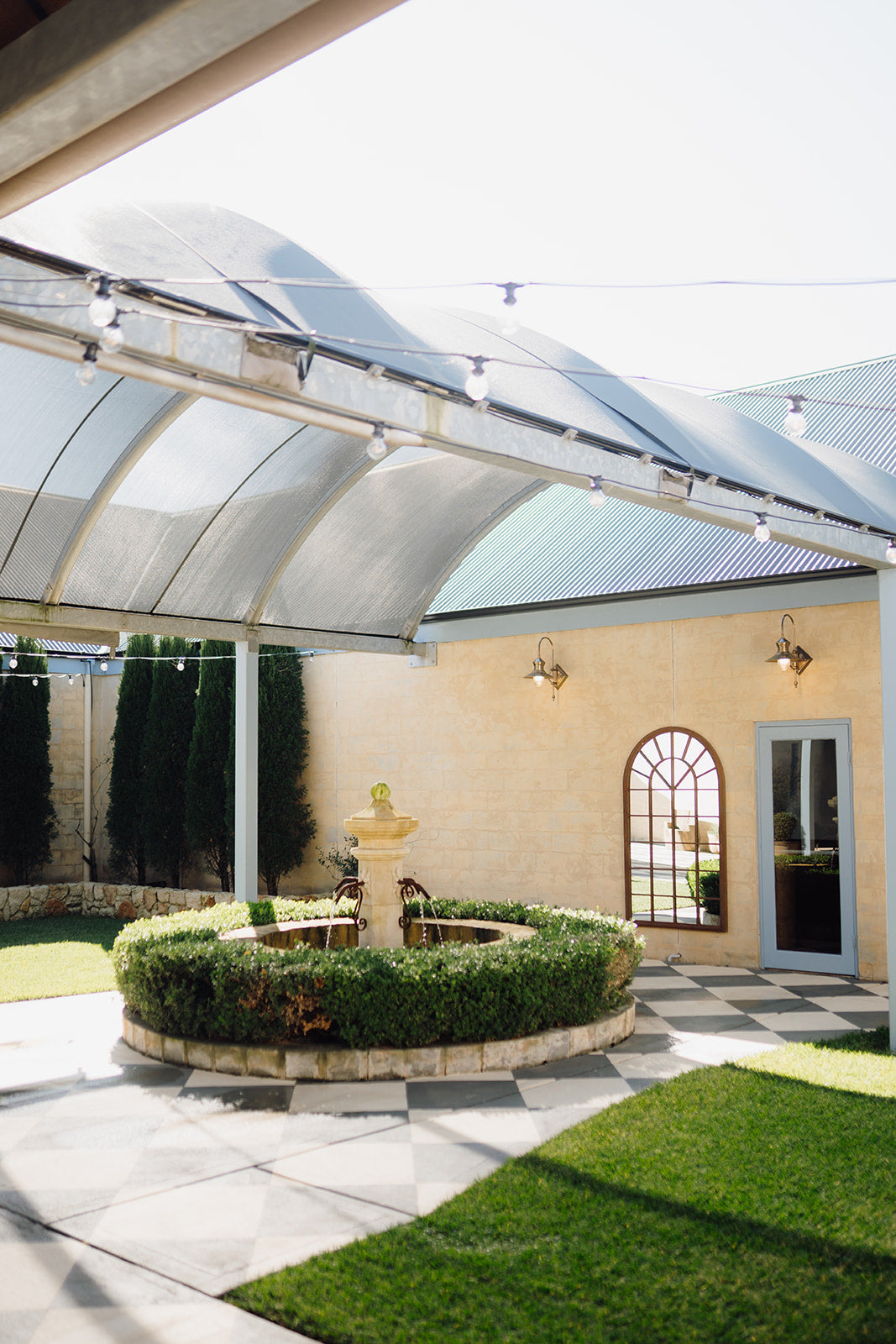 Luxury Floral Painting Workshop THE SIENNA - Prudence De Marchi